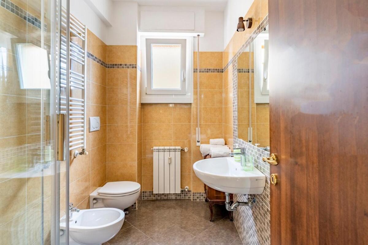 Casa Vacanze Alessio Rome Buitenkant foto